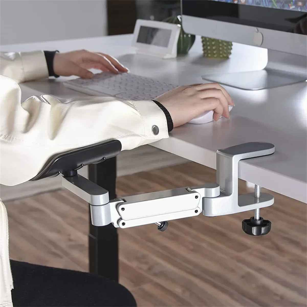 DeskRise™ Premium Armrest